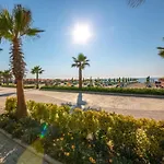 Sun-kissed Memories, Qerret Apartmán
