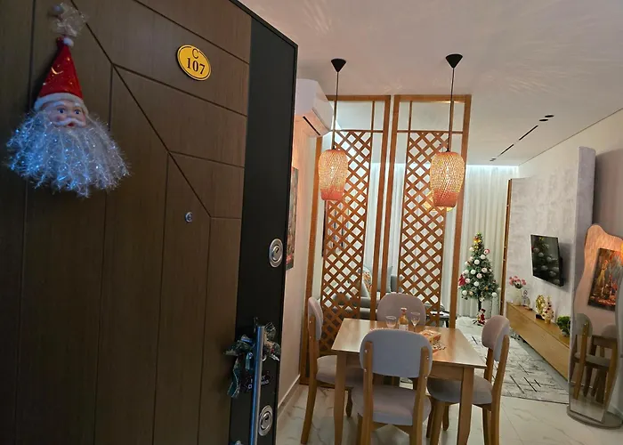 Sun-Kissed Memories, Qerret Beach Appartement